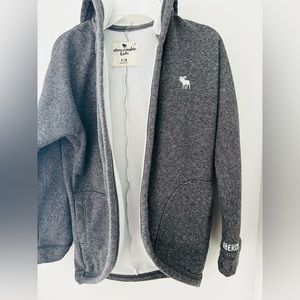 Sweater for kids
